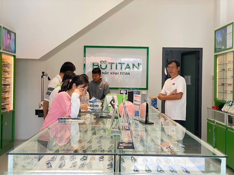 Phùng Huy Hòa BUTITAN